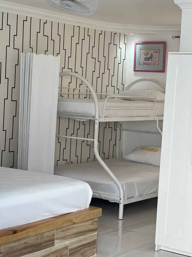 Hotel1325 Bani Bagian luar foto