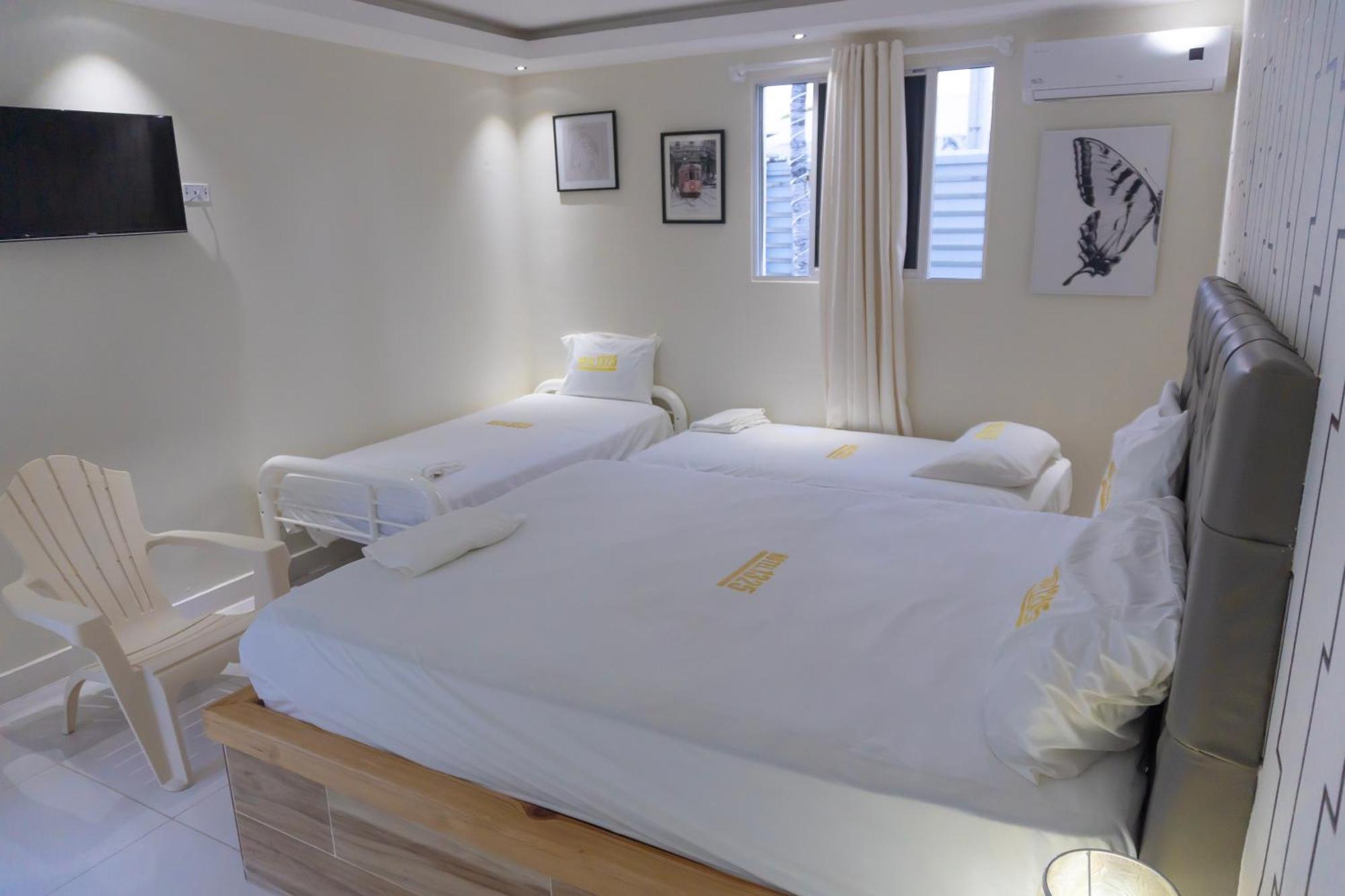 Hotel1325 Bani Bagian luar foto