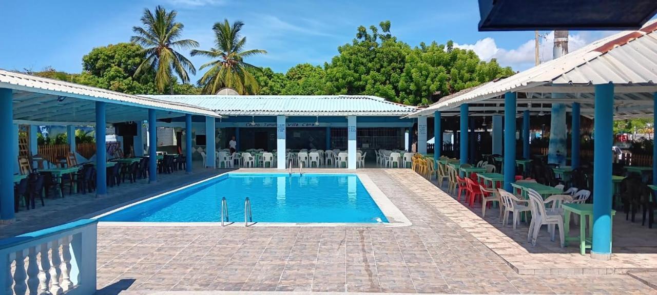 Hotel1325 Bani Bagian luar foto