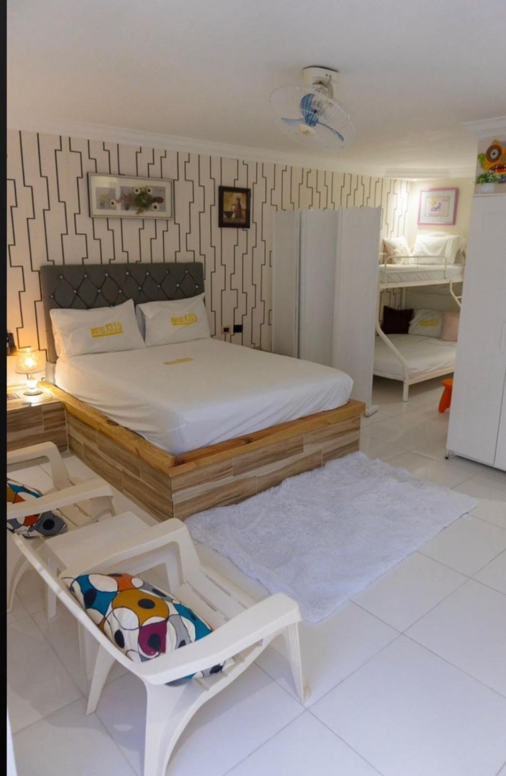Hotel1325 Bani Bagian luar foto
